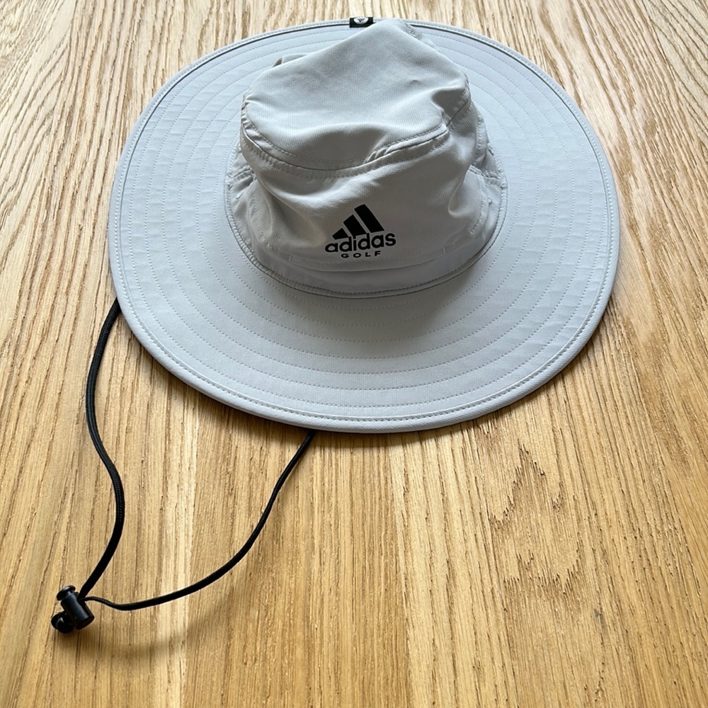 Adidas golf adjustable bucket hat with elastic strap